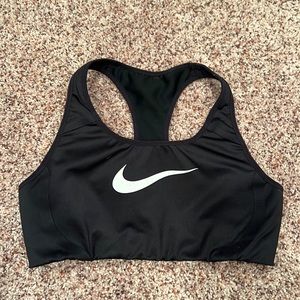 Nike women’s small sports bra